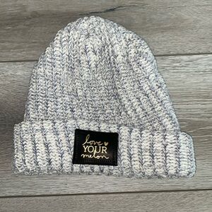 Love Your Melon womens beanie